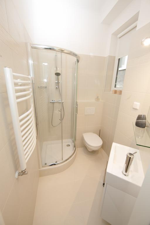 Apartment Traditional Tav -